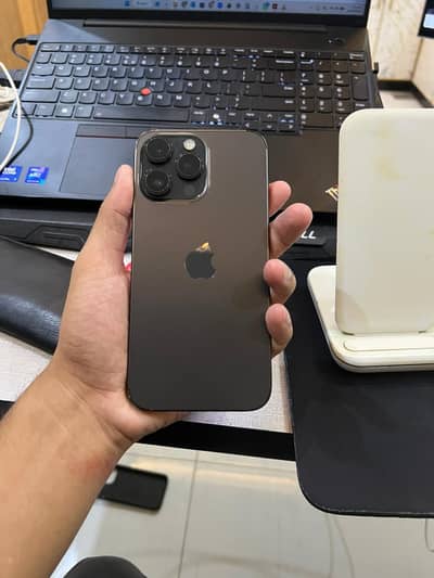 Apple iPhone 14 Pro Max PTA Approved With Apple Watch Series 8
