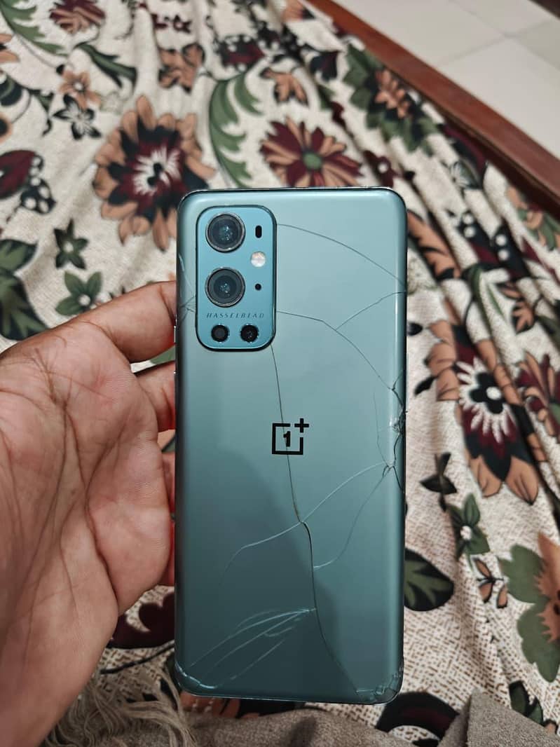 One Plus 9 Pro 0