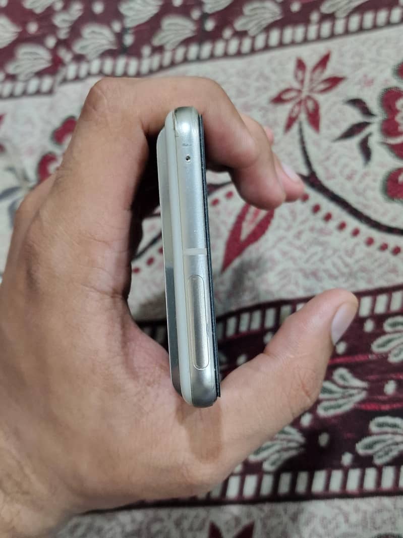 Google Pixel 8 Pro 1