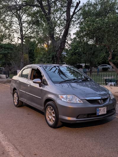 Honda City IDSI 2004 (0300 425 7704)