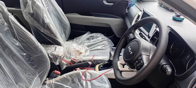 KIA STONIC Ex+ 2025 same as a new