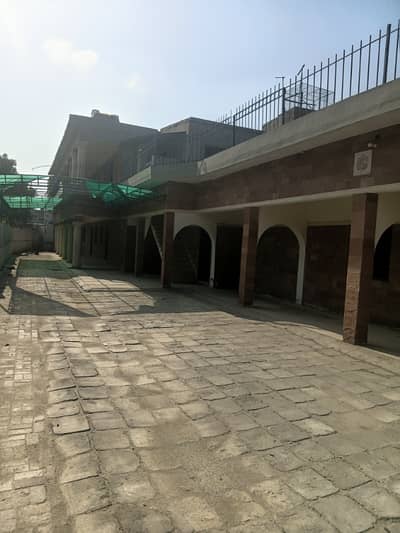 15 kanal building for rent