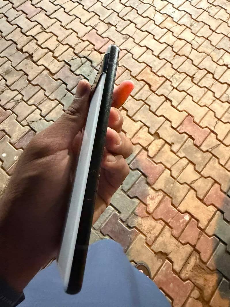 Google Pixel 6a 1