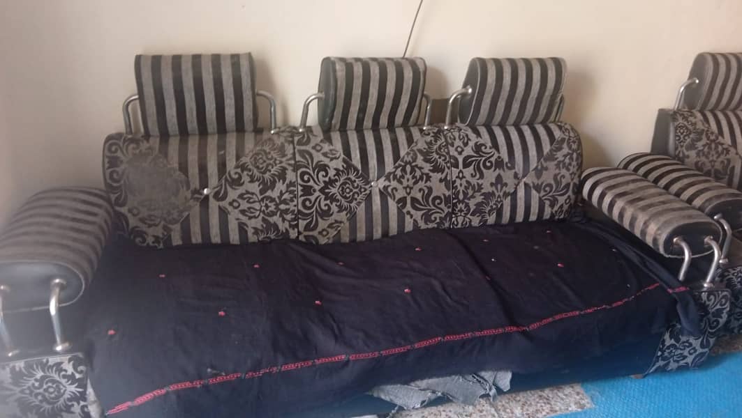 Sofa sell 2