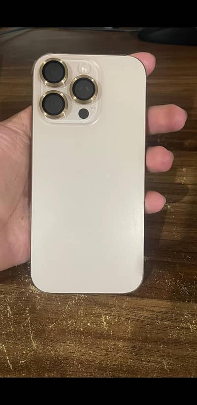 Apple iPhone 16 Pro