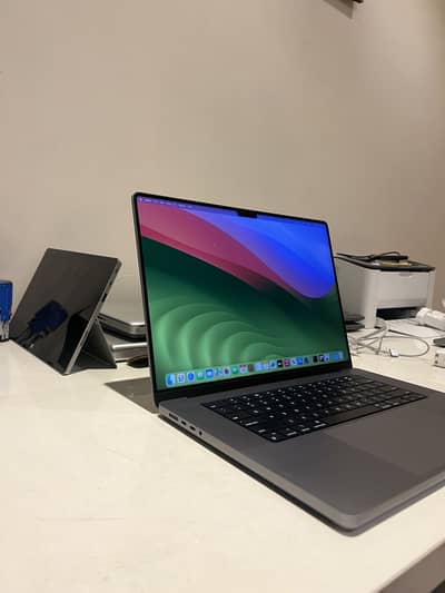 MacBook Pro m1 16” 32gb ram 500gb & M1 Pro 13” 16/256