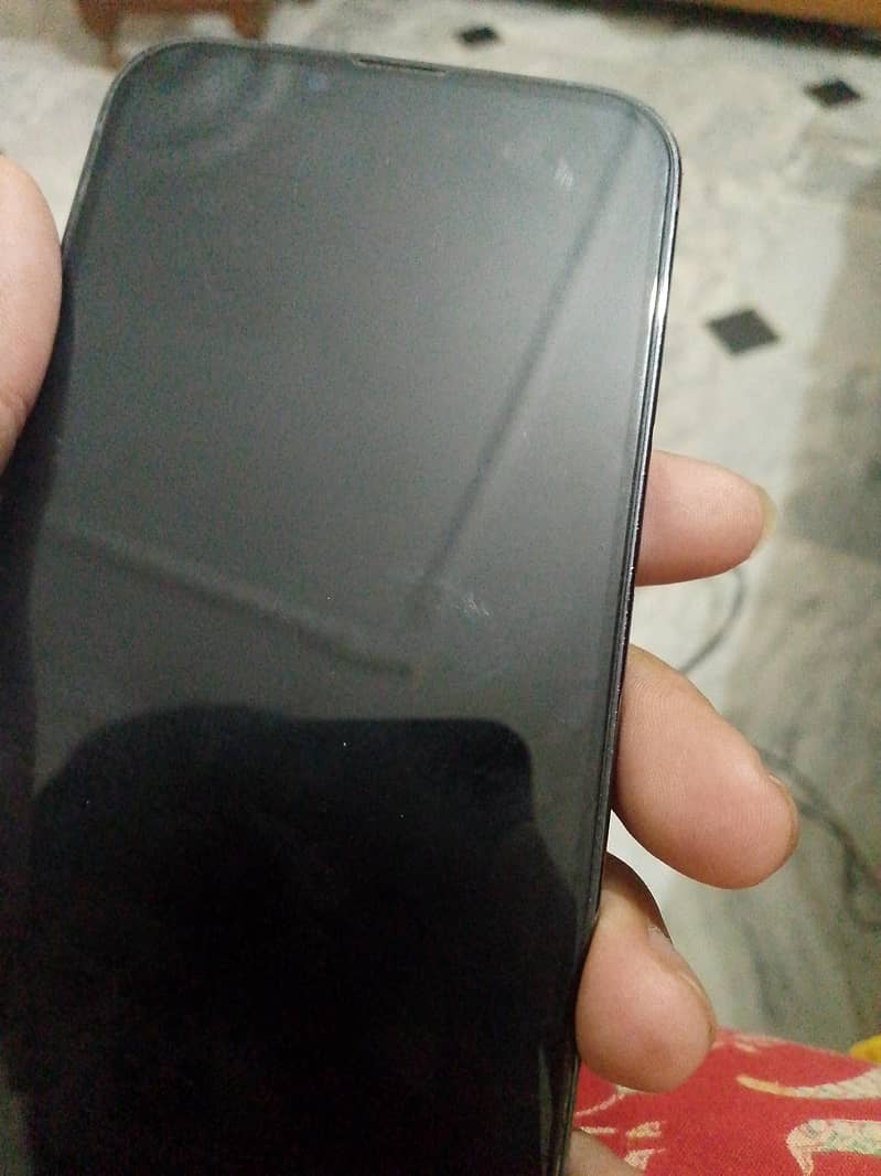 iPhone 13 Pro 1
