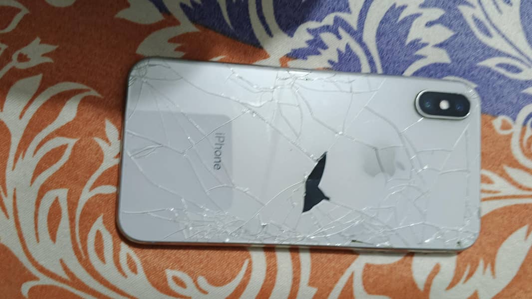 Iphone X 4