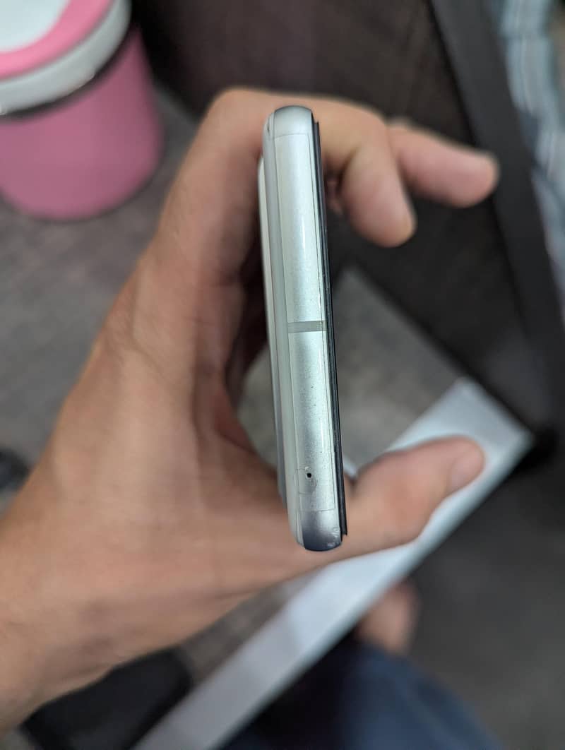 Google Pixel 7 2