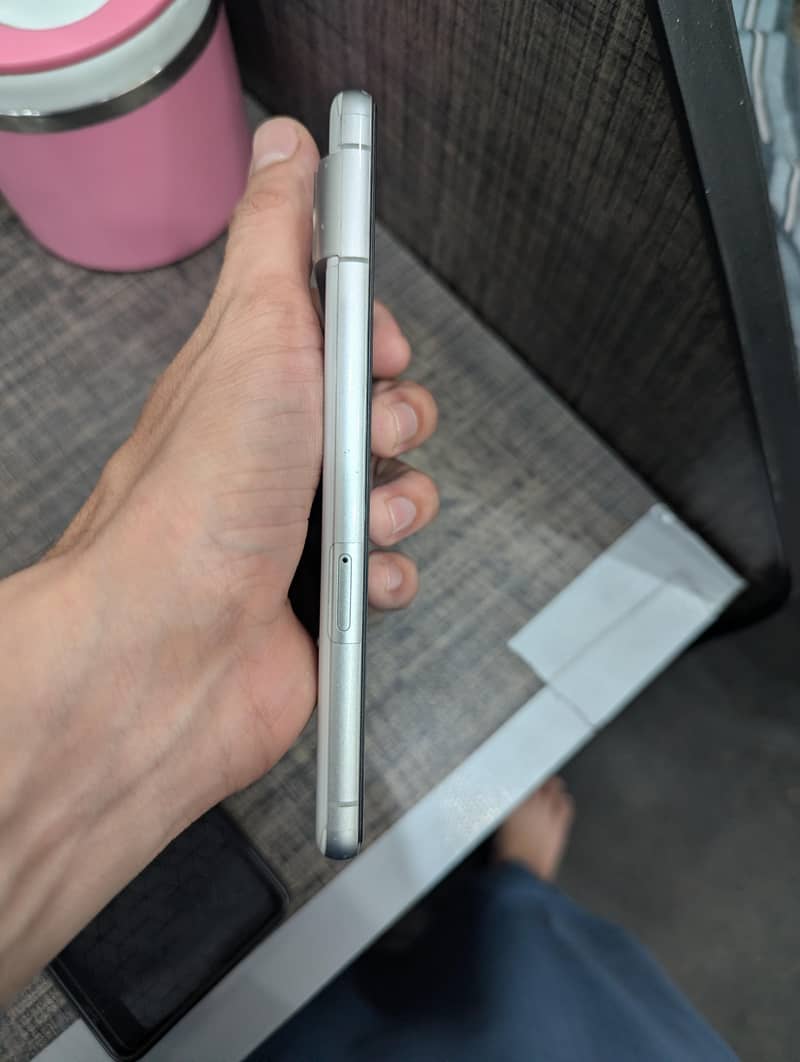 Google Pixel 7 3