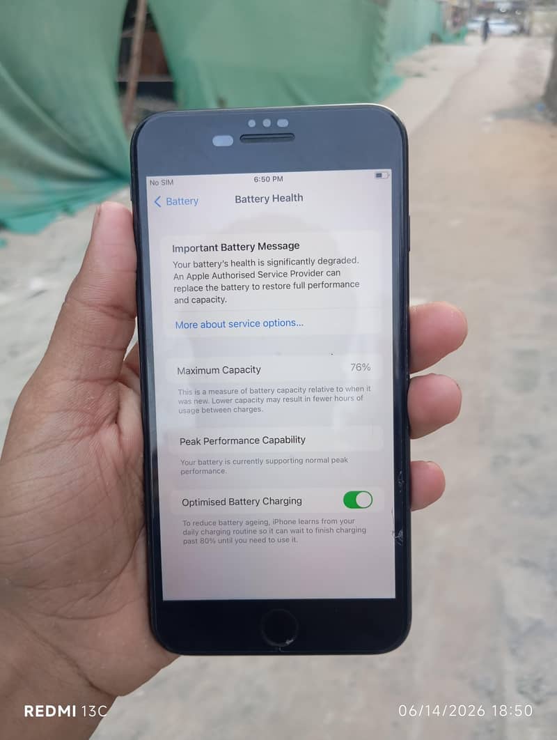 Apple iPhone 7 Plus 2