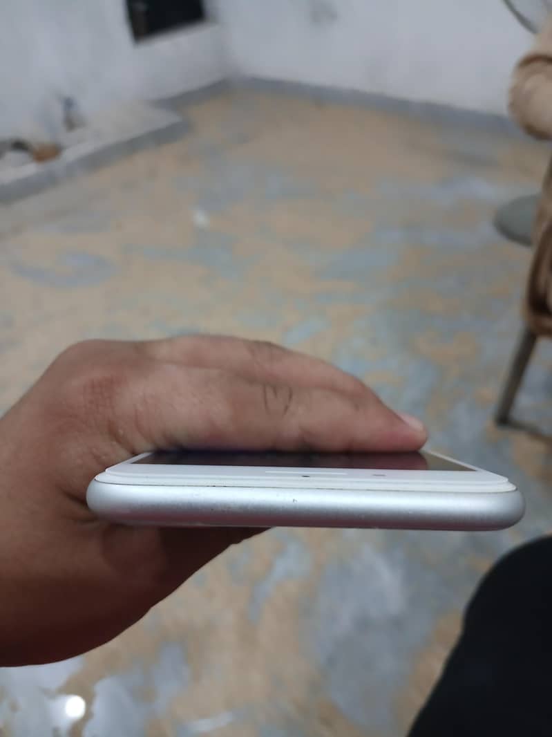 IPhone 8+ 2