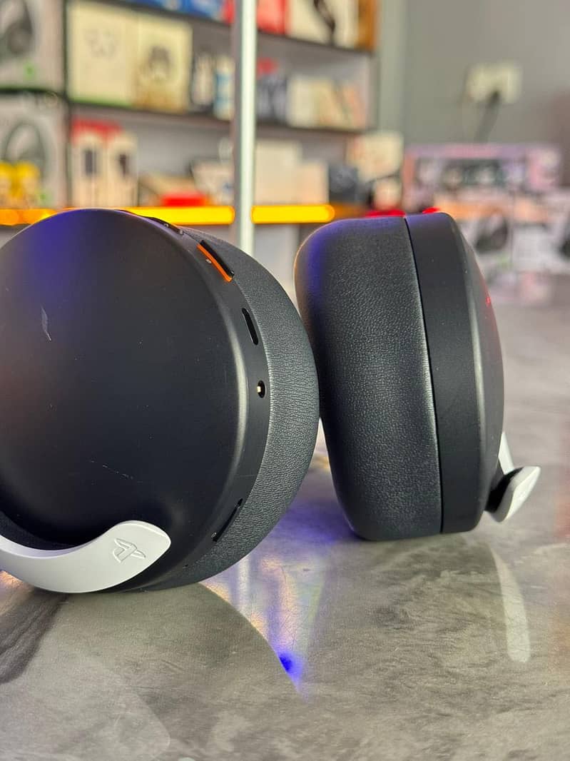 Pulse 3d headset 4
