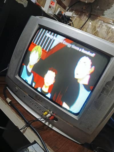 LG CABLE TV ORIGINAL WITH GOOD QUALITY BUILT IN SPEAKERS