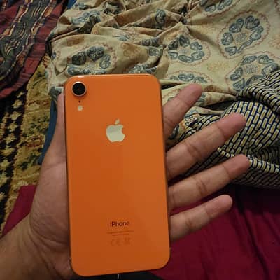 Apple iPhone XR