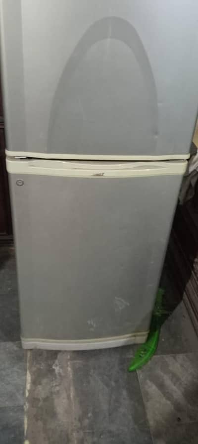 dawlance fridge