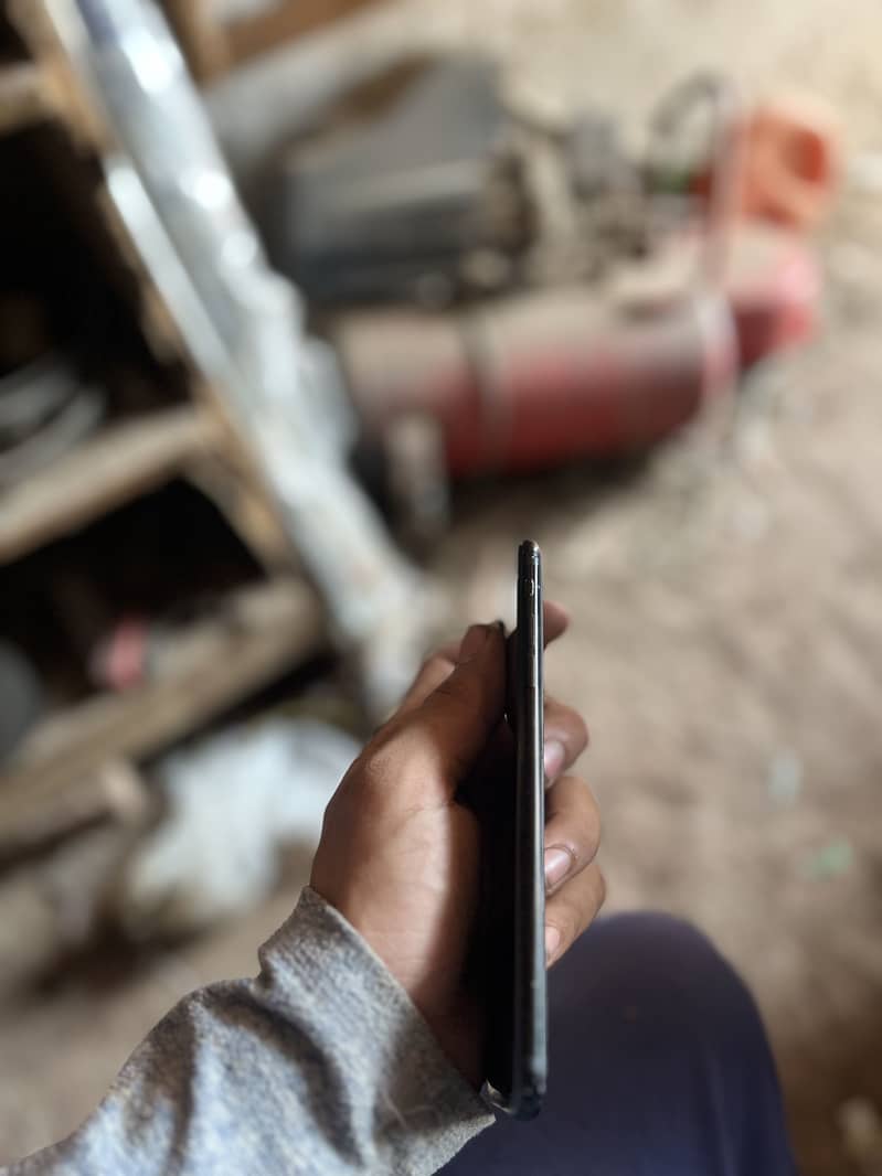 Apple iPhone 7 Plus 4