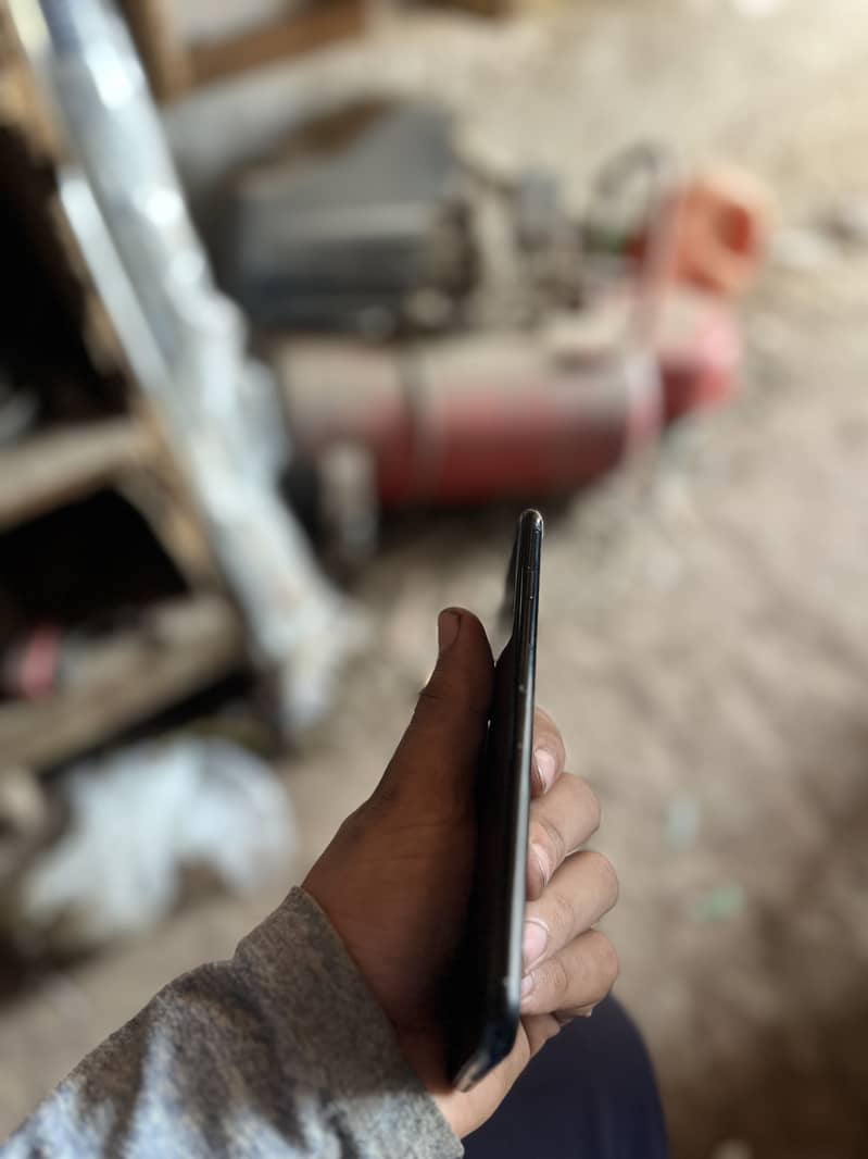 Apple iPhone 7 Plus 6
