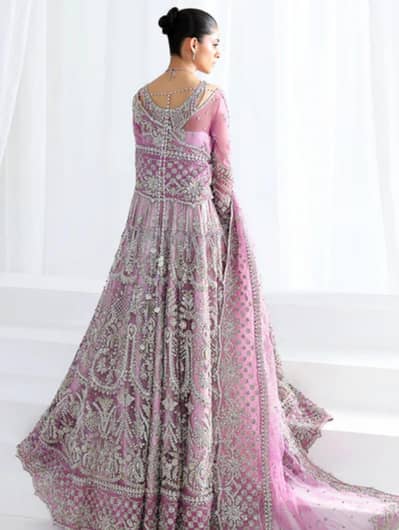 branded Wedding Maxi with long tale best quality