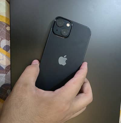 Apple iPhone 13