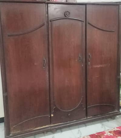 wardrobe