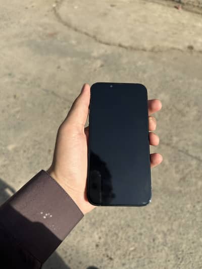 Apple iPhone 13 factory unlock no exchange