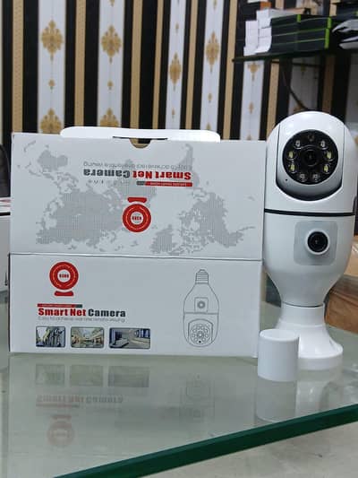 dual lenz bulb camera