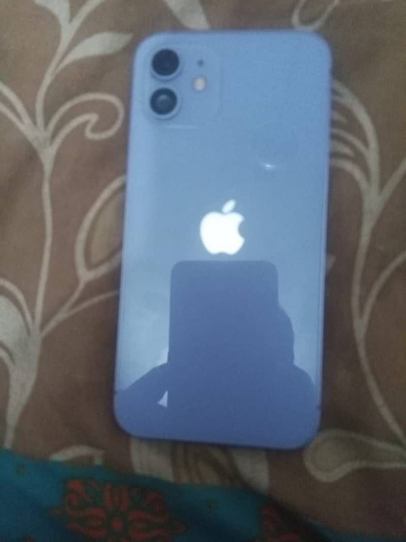 Iphone 12 3