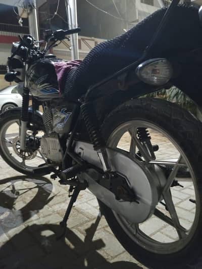 Suzuki GS 150SE