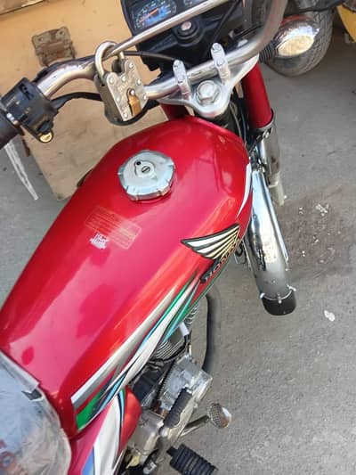 Honda CG 125 2023 Model – Excellent Condition | Complete Documents
