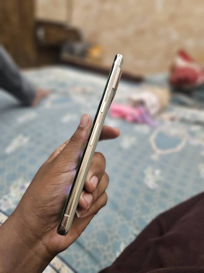Google pixel 7 pro 2