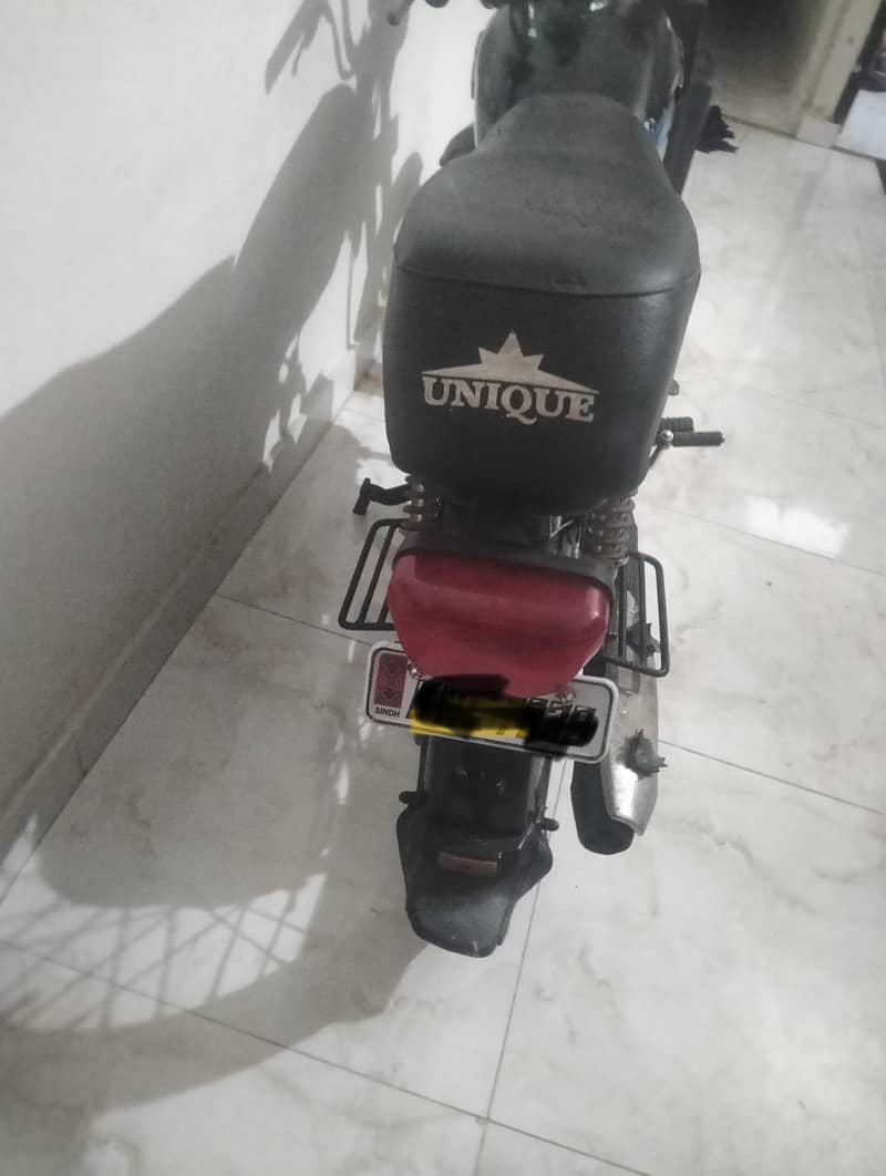 unique CD70 2