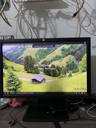 HP Monitor 22 inch IPS 60 Hz