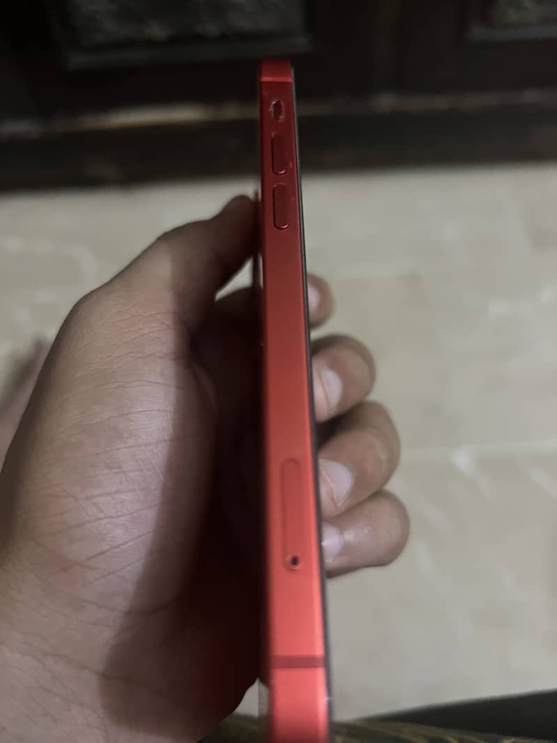 Apple iPhone 12 0