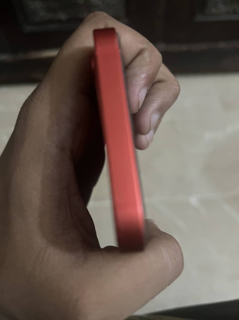 Apple iPhone 12 6