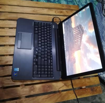 Dell Latitude 3540, Core i3 4th Gen, 10/8 Used Laptop for Sale Lahore
