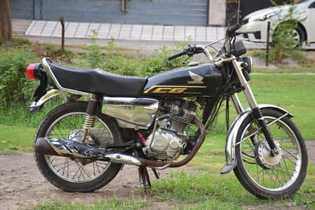 Honda CG125 Self Start 2022 Model / Urgent Sale / File Transfer