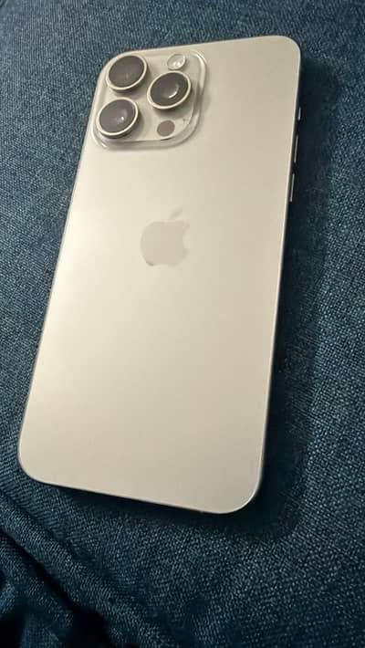 iPhone 15 pro max 256gb