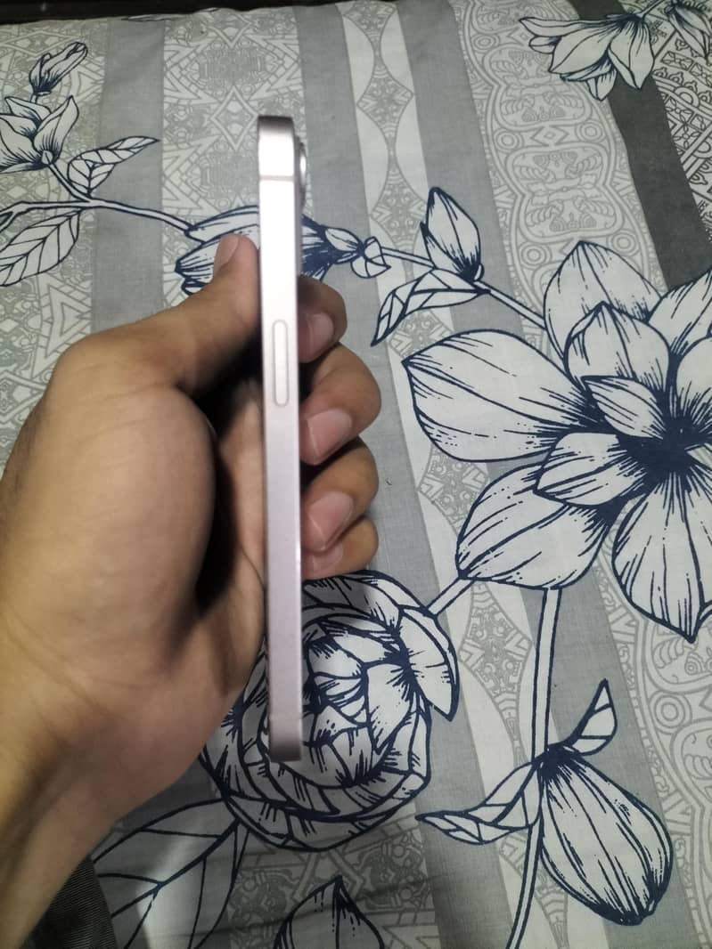 Apple iPhone 13 03349135171 2