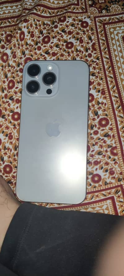 Apple iPhone 15 Pro Max