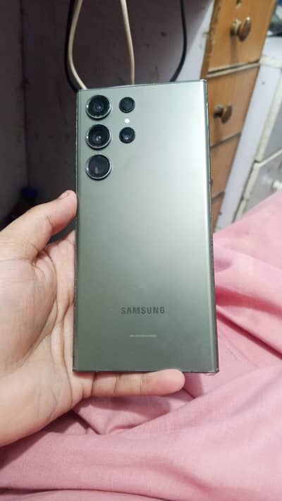S23 Ultra 12/512 Dual Sim Official Approved 10/9.9 Almost New Cond