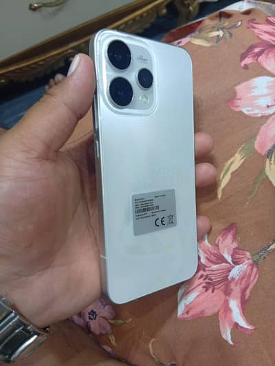 OPPO Reno 15