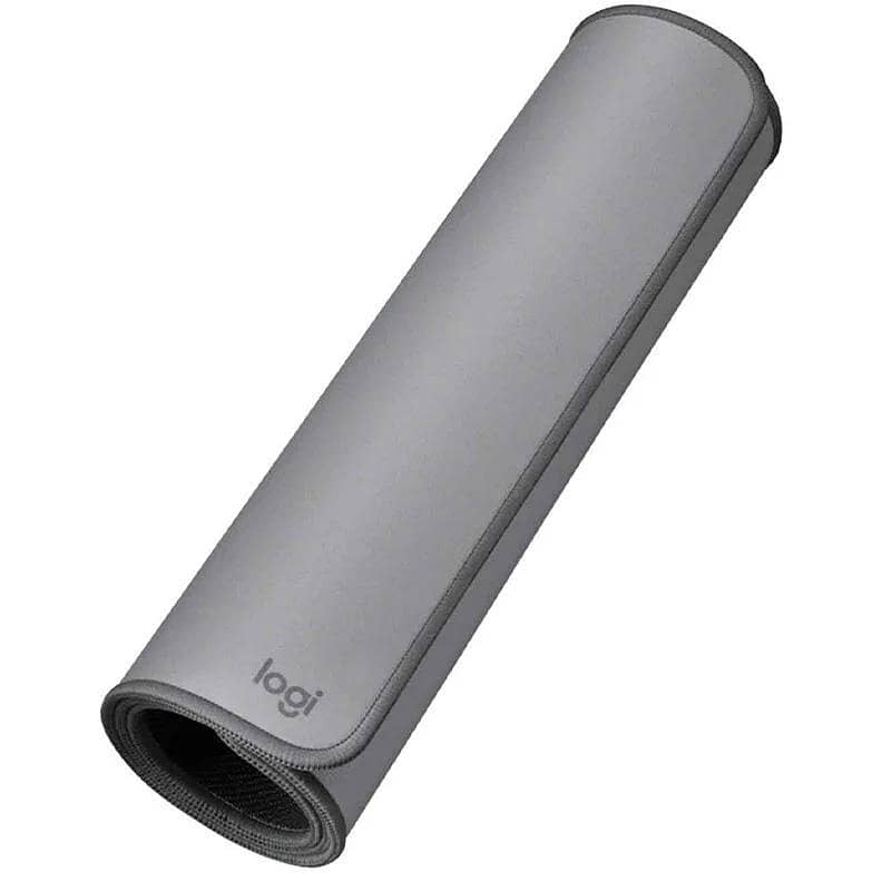 LOGITECH Desk Mat Studio 0