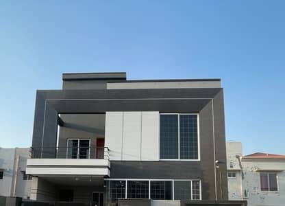 BRAND NEW HOUSE 5.5 MARLA AVAILABLE FOR SALE IN BAHRIA ORCHARD LAHORE