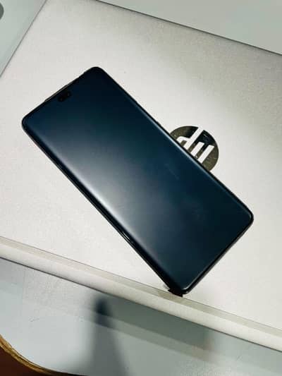Honor 200 Pro 5G with box