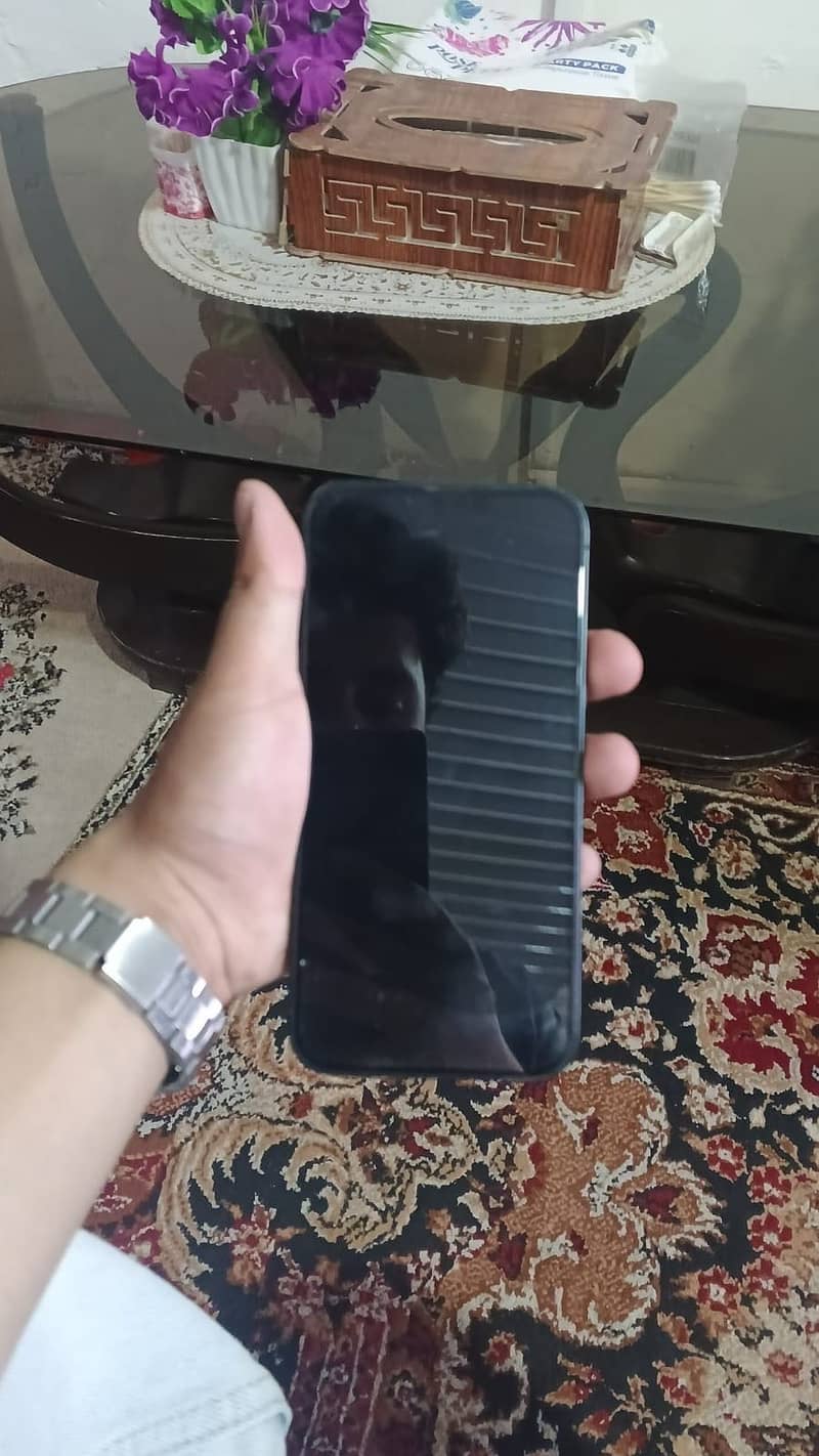 Apple iPhone 14 plus 3