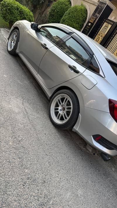 Rpf1.18” staggered alloy rims with tyres