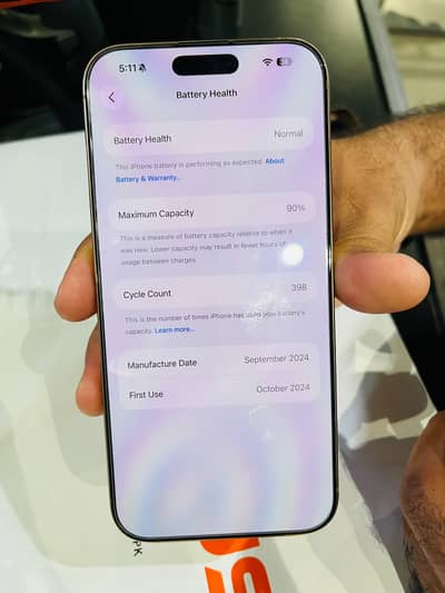 Apple iPhone 16 Pro Max lla locked