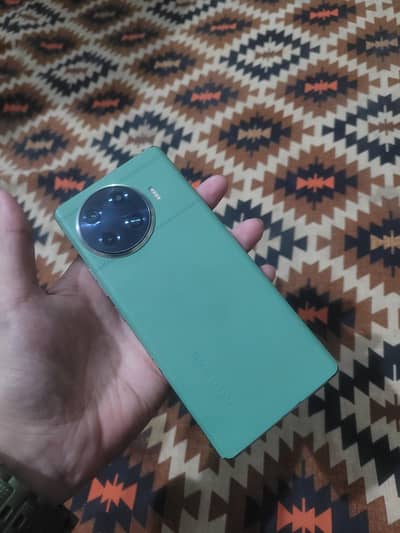 Tecno Spark 20 Pro Plus 8+8 256