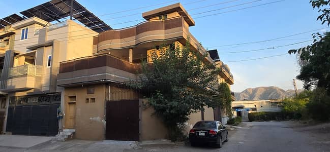 5 Marla Corner House for Sale in Phase 7 Sector E5 Hayatabad Peshawar.